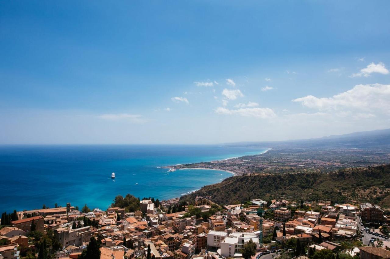 The View Luxury Apartments Taormina Exteriör bild